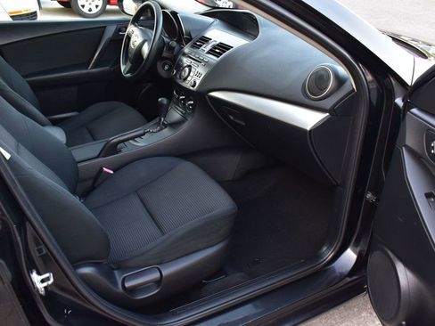 Used 2012 MAZDA MAZDA3 i Sport image 19