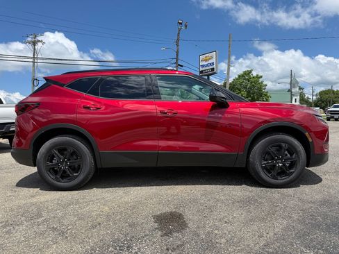 New 2026 Chevrolet Blazer LT w/ Midnight/Sport Edition AWD/4WD image 10