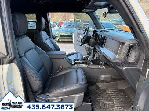 Used 2025 Ford Bronco 2-Door AWD/4WD image 25