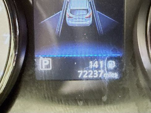 Used 2021 Nissan Rogue Sport S image 16