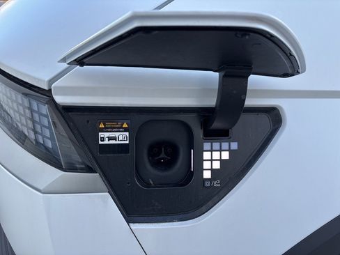 New 2025 Hyundai Ioniq 5 SEL image 7