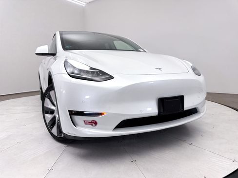 Used 2022 Tesla Model Y Long Range AWD/4WD image 6