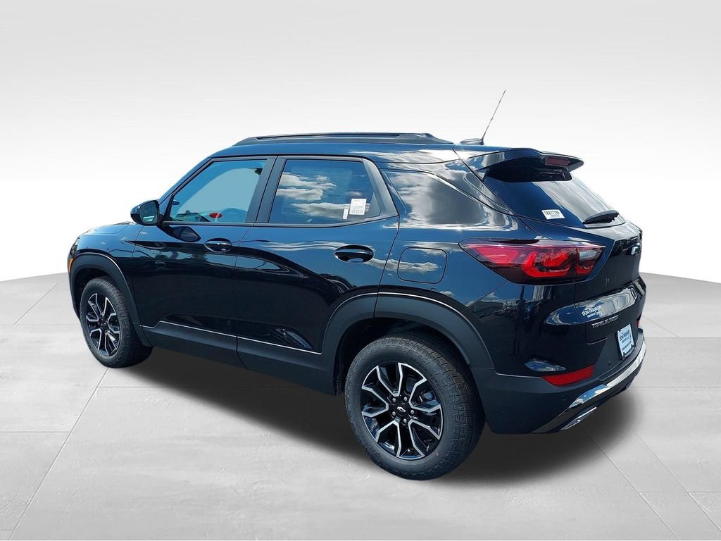New 2026 Chevrolet TrailBlazer ACTIV w/ Convenience Package FWD image 3