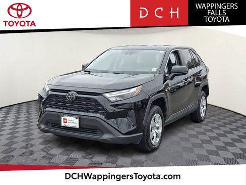 Certified 2024 Toyota RAV4 LE image 1