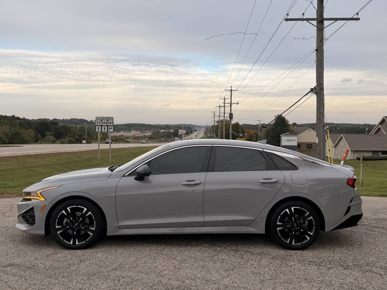Used 2022 Kia K5 GT-Line AWD/4WD image 2