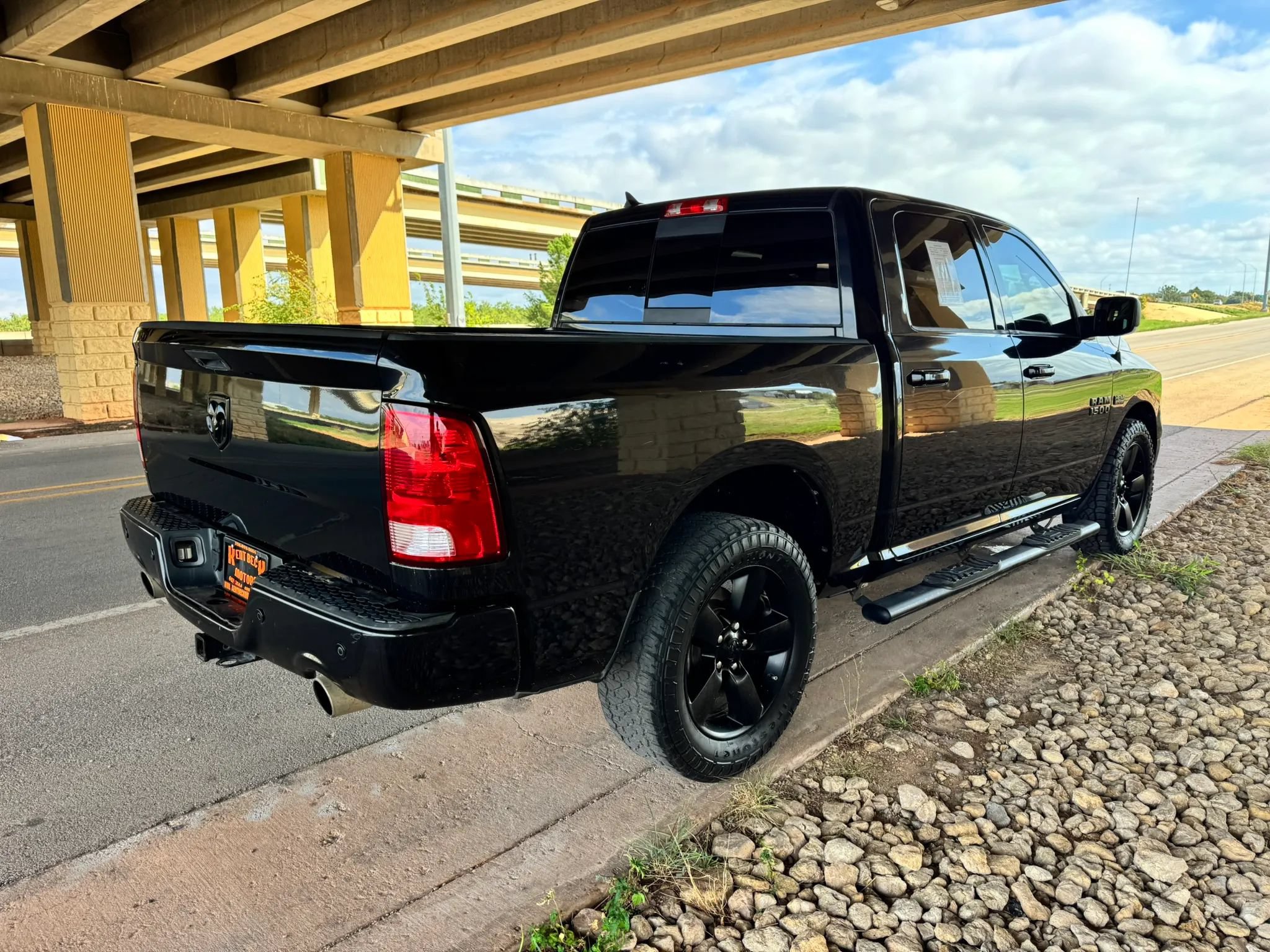 Used 2018 RAM 1500 Lone Star RWD image 3