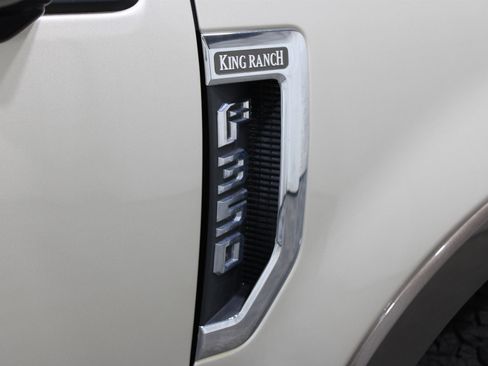 Used 2017 Ford F350 King Ranch w/ King Ranch Ultimate Package image 40