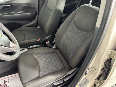 Used 2021 Chevrolet Spark LT image 29