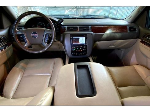 Used 2013 GMC Sierra 3500 SLT image 16