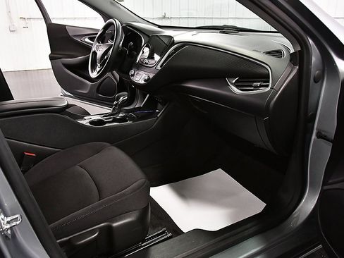 Used 2024 Chevrolet Malibu LT image 27