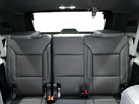 New 2026 GMC Yukon Denali w/ Denali Reserve Package AWD/4WD image 33
