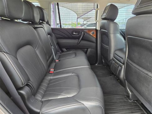 Used 2015 INFINITI QX80 4WD image 31