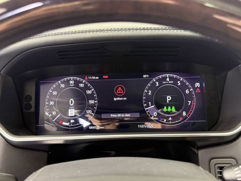 Used 2021 Land Rover Range Rover P525 Westminster Edition LWB image 18