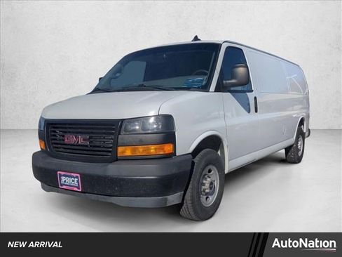 Used 2021 GMC Savana 3500 Extended image 1