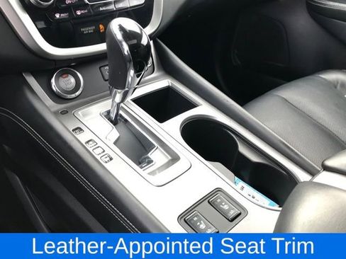 Used 2023 Nissan Murano SL image 12