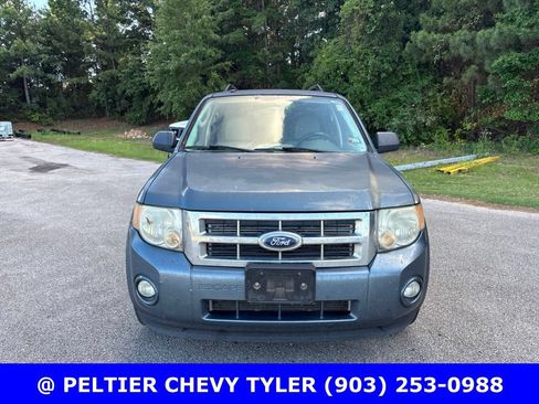 Used 2012 Ford Escape XLT FWD image 2