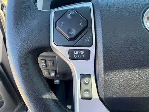 Used 2021 Toyota Tundra Limited w/ Limited Premium Package image 27
