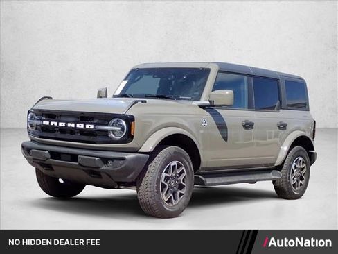 New 2026 Ford Bronco Outer Banks AWD/4WD image 1