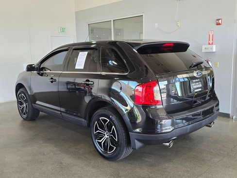 Used 2013 Ford Edge Limited AWD/4WD image 6