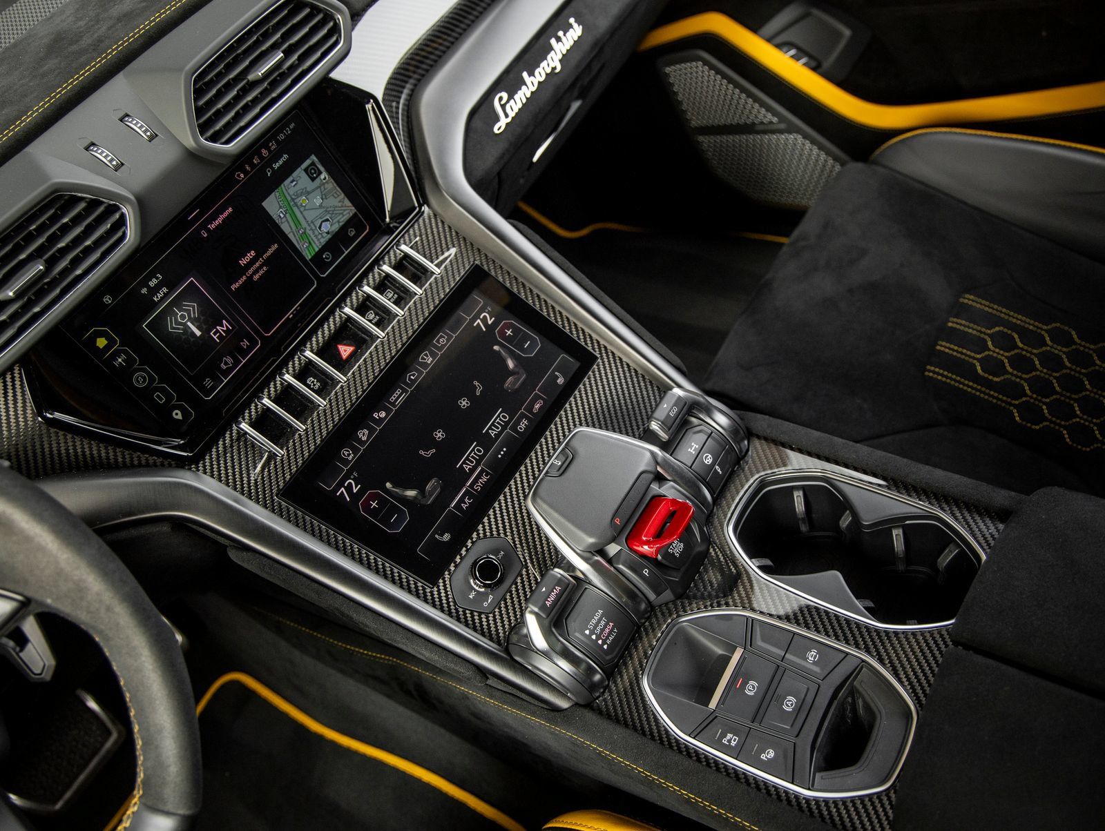 Used 2024 Lamborghini Urus Performante AWD/4WD image 39