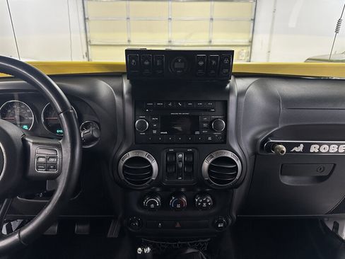 Used 2013 Jeep Wrangler Unlimited Sport AWD/4WD image 23
