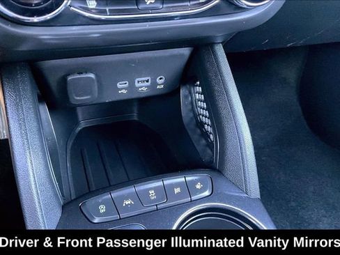 Used 2021 Chevrolet TrailBlazer RS w/ Convenience Package image 17