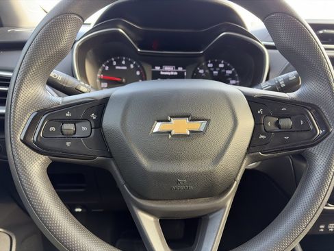 Used 2022 Chevrolet TrailBlazer LT image 18