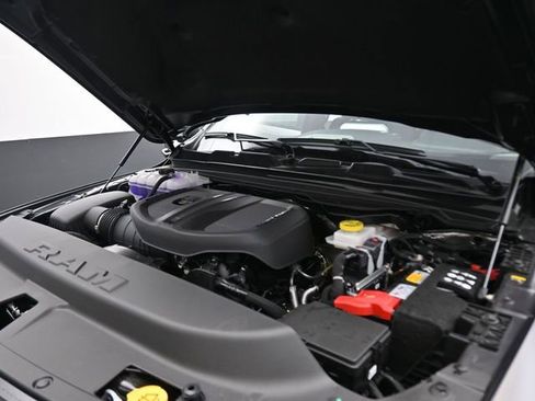 New 2026 RAM 1500 Laramie w/ Night Edition AWD/4WD image 21