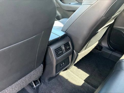 Certified 2023 Nissan Rogue SV w/ SV Premium B Package AWD/4WD image 10