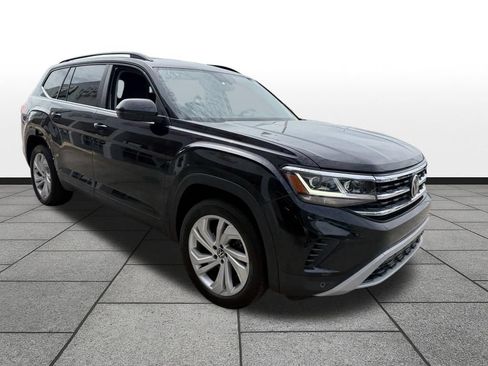 Used 2022 Volkswagen Atlas SE FWD image 3