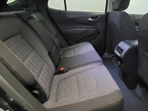 Used 2022 Chevrolet Equinox LT image 19