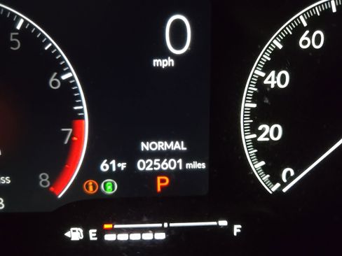 Used 2024 Honda Civic Sport image 3