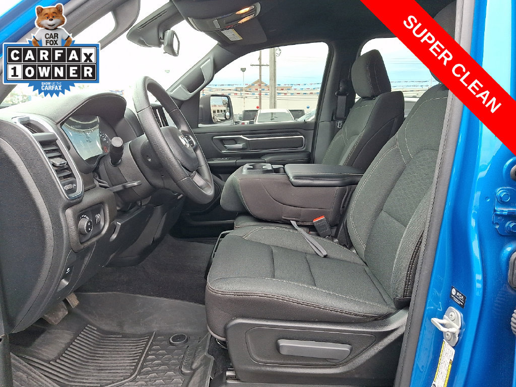 Used 2025 RAM 1500 Big Horn AWD/4WD image 13