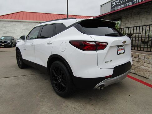 Used 2019 Chevrolet Blazer LT w/ Sun and Wheels Package FWD image 3