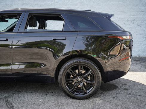 Used 2022 Land Rover Range Rover Velar R-Dynamic S AWD/4WD image 12