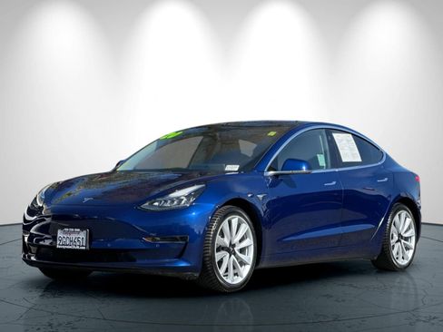 Used 2020 Tesla Model 3 Long Range AWD/4WD image 8