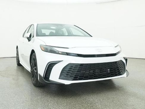 New 2026 Toyota Camry SE image 41