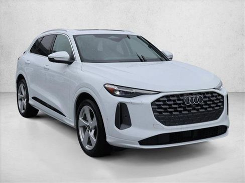 New 2025 Audi Q5 Prestige image 6