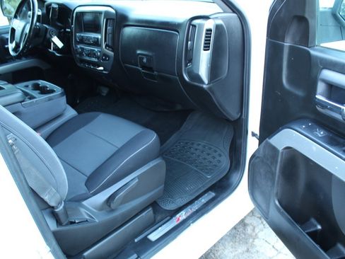 Used 2019 Chevrolet Silverado 1500 LT w/ All Star Edition image 20