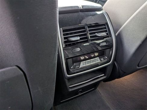 Used 2020 BMW X5 xDrive40i w/ Premium Package image 13