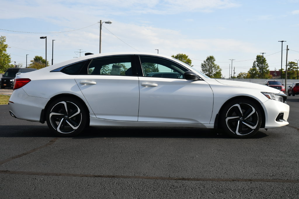 Used 2022 Honda Accord Sport image 8
