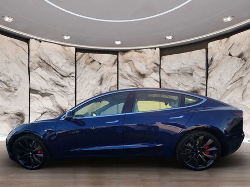 Used 2020 Tesla Model 3 Performance image 5