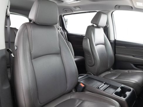 Used 2018 Honda Odyssey Touring image 26
