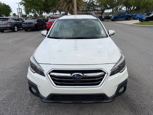 Used 2019 Subaru Outback 2.5i Limited AWD/4WD image 12