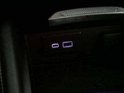 Used 2024 Buick Envision Sport Touring image 26