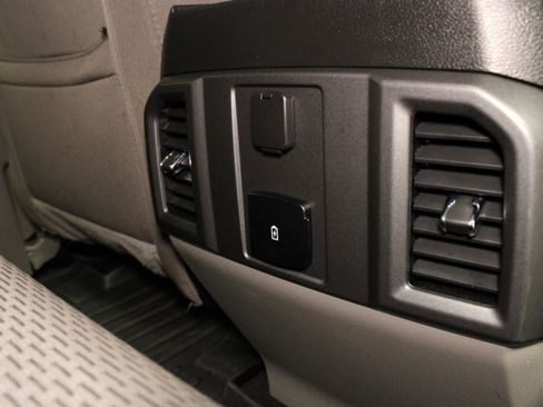 Used 2020 Ford F150 XLT AWD/4WD image 18