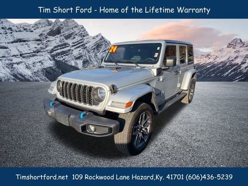 Used 2024 Jeep Wrangler Unlimited w/ Convenience Group image 5