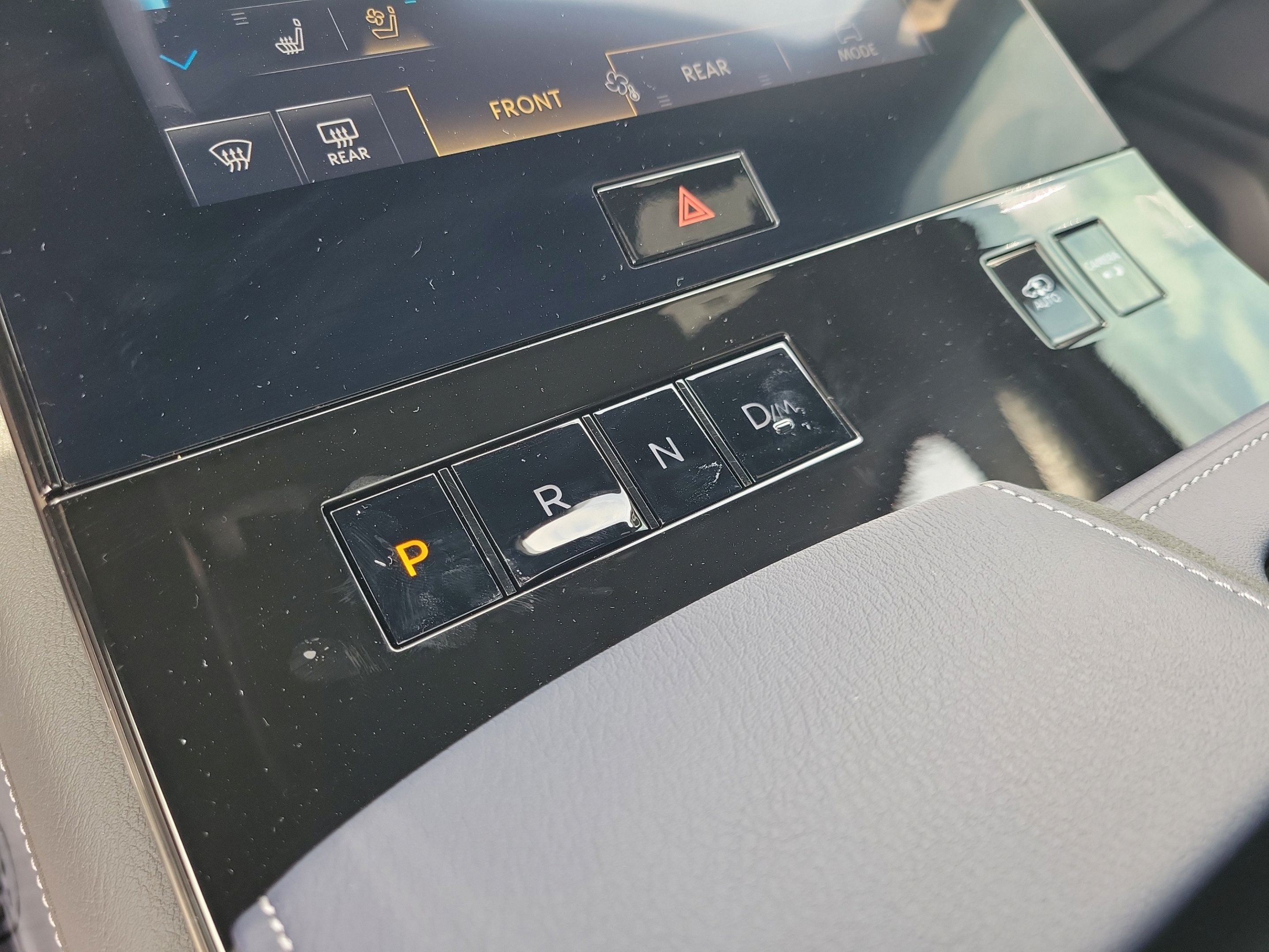 New 2026 INFINITI QX80 4WD image 22