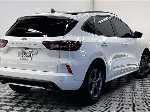 Used 2024 Ford Escape ST-Line w/ Tech Pack #1 FWD image 13