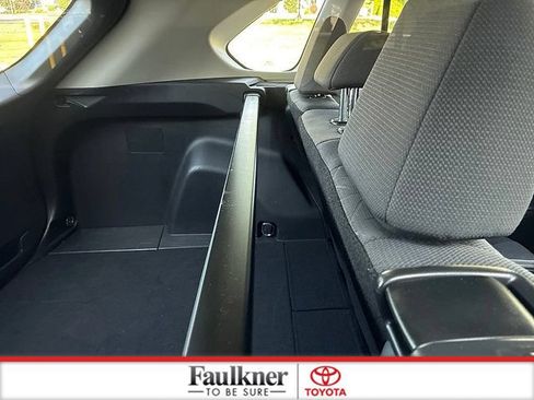 Certified 2025 Toyota RAV4 XLE AWD/4WD image 23